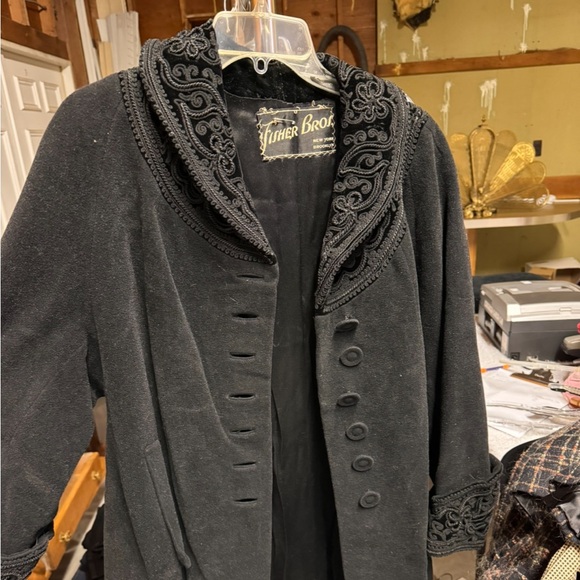 Rare Vintage Fisher Bros Black Wool Women's Coat with embroidered collar detail - Picture 1 of 8